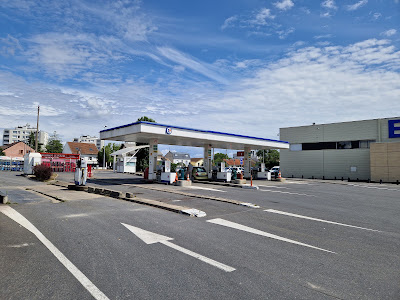 E.Leclerc Station Service à Carrières-sous-Poissy