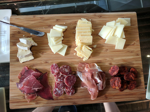 Wine Store «Cellar Rat Wine Merchants», reviews and photos, 1701 W Baltimore Ave, Kansas City, MO 64108, USA