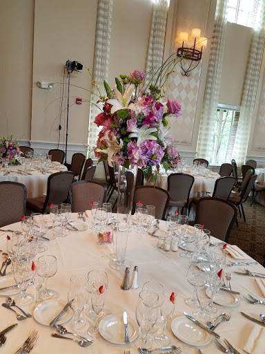 Florist «Morton Grove Florist», reviews and photos, 5741 Dempster St, Morton Grove, IL 60053, USA