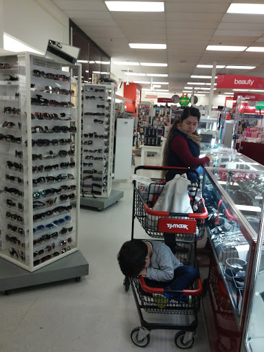 Department Store «T.J. Maxx», reviews and photos, 2146 Henderson Mill Rd, Atlanta, GA 30345, USA