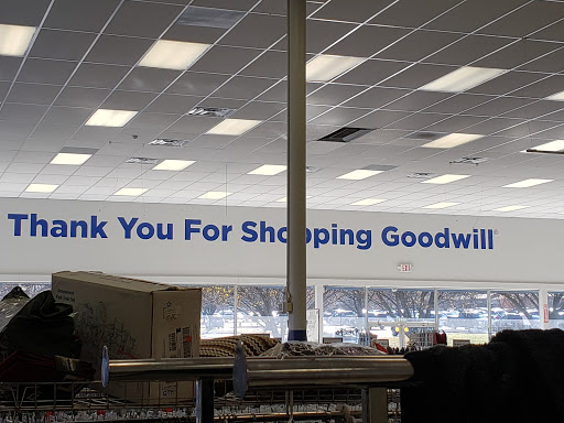 Thrift Store «Goodwill Store and Donation Center», reviews and photos, 2025 E Market St, Harrisonburg, VA 22801, USA