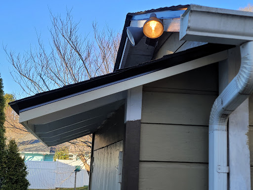 Roofing Contractor «DLV Roofing - Asheville Roofing Contractor», reviews and photos, 162 American Way, Fletcher, NC 28732, USA