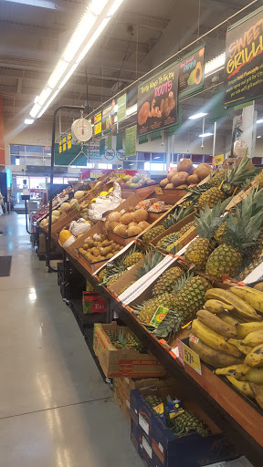 Grocery Store «H-E-B Grocery», reviews and photos, 225 I-35, Pearsall, TX 78061, USA