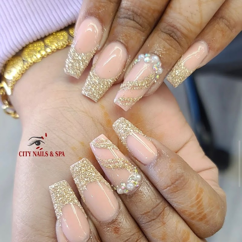 City Nails & Spa