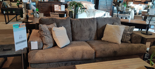 Furniture Store «Ashley HomeStore», reviews and photos, 200 Broadview Village Square, Broadview, IL 60155, USA