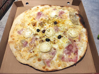 Plats et boissons du Pizzeria Pizza Doume Grasse - n°2