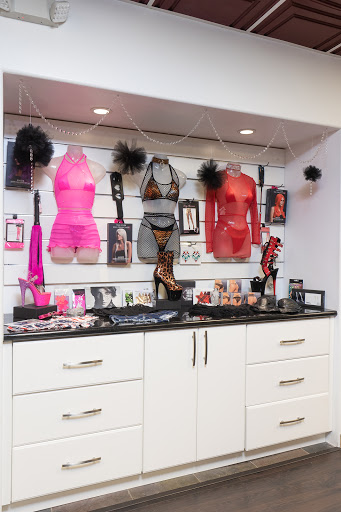 Lingerie Store «Skitzo Kitty Lingerie Ltd», reviews and photos, 73221 CA-111 b, Palm Desert, CA 92260, USA