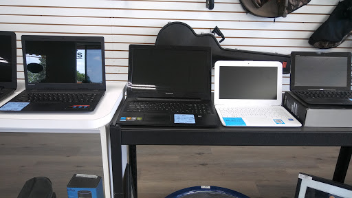 Pawn Shop «14K Pawn and Exchange», reviews and photos, 16146 Eureka Rd, Southgate, MI 48195, USA