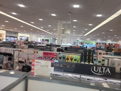 Hair Salon «Ulta Beauty», reviews and photos, 1785 Arden Way, Sacramento, CA 95815, USA