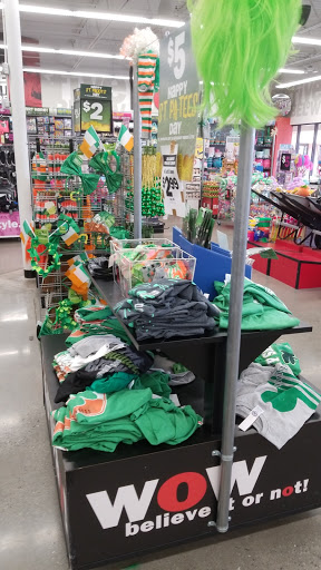 Variety Store «Five Below», reviews and photos, 7591 North Point Pkwy #800, Alpharetta, GA 30022, USA