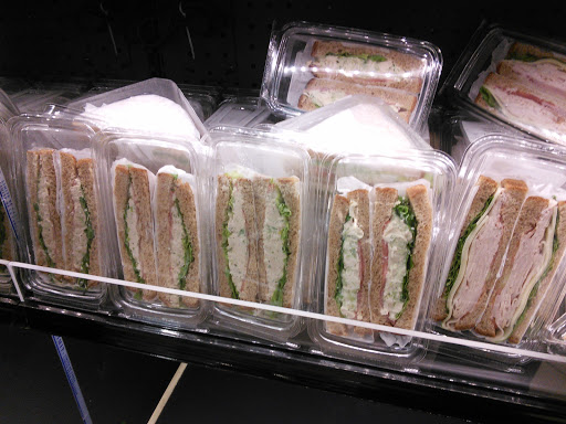 Supermarket «Key Food (Windsor Farms Market)», reviews and photos, 589 Prospect Ave, Brooklyn, NY 11215, USA