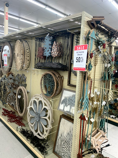 Craft Store «Hobby Lobby», reviews and photos, 1901 Shady Brook St, Columbia, TN 38401, USA