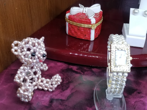 Bridal Shop «Hayes Jewelers», reviews and photos, 5456 Cottage Hill Rd, Mobile, AL 36609, USA