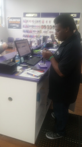 Cell Phone Store «MetroPCS Authorized Dealer», reviews and photos, 895 W Center St, Kingsport, TN 37660, USA