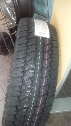 Tire Shop «Glasgow Tire & Auto Center Inc», reviews and photos, 602 Happy Valley Rd, Glasgow, KY 42141, USA