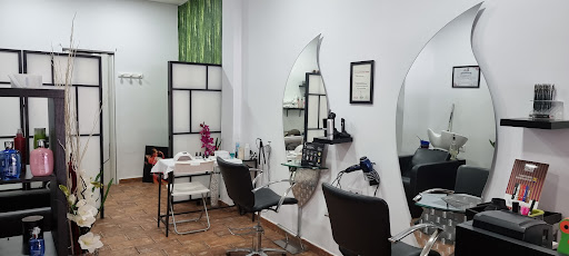 Peluquería y Estética Sandra en Chiclana de la Frontera, Cádiz