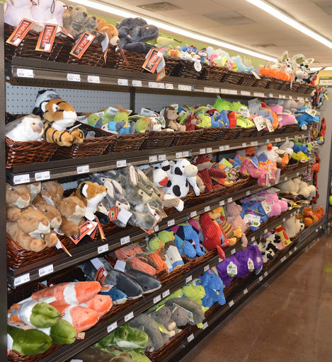 Pet Supply Store «PetPeople», reviews and photos, 4010 Powell Rd, Powell, OH 43065, USA