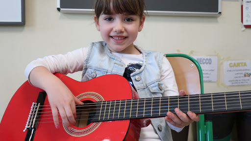 Maestro Libero - musica e chitarra per bambini