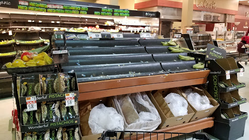 Grocery Store «Star Market», reviews and photos, 49 White St, Cambridge, MA 02140, USA