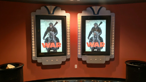 Movie Theater «Regal Cinemas Greensboro Grande 16», reviews and photos, 3205 Northline Ave, Greensboro, NC 27408, USA