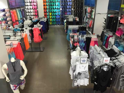 Clothing Store «Old Navy», reviews and photos, 1009 Flatbush Ave, Brooklyn, NY 11226, USA