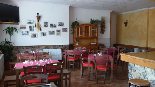Restaurante El Fósil. en Peñalén