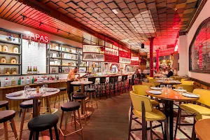 Tracatrá | Restaurante de tapas en Barcelona image