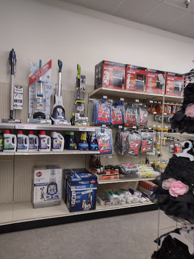 Discount Store «Big Lots», reviews and photos, 426 E Waterloo Rd, Akron, OH 44319, USA