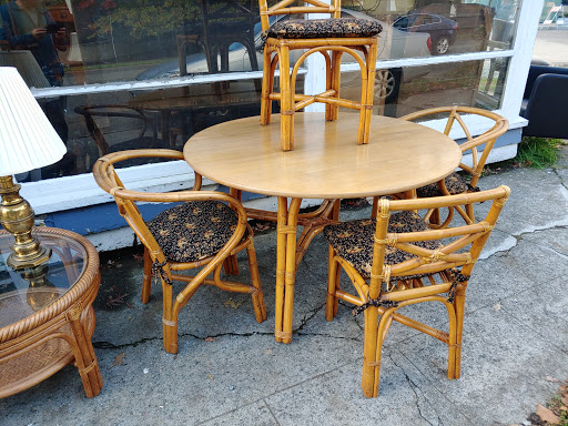 Used Furniture Store «Dixon Used Furniture», reviews and photos, 1915 Rainier Ave S, Seattle, WA 98144, USA