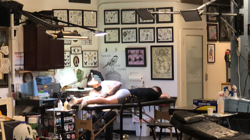 Tattoo Shop «Super Genius Tattoo», reviews and photos, 1419 10th Ave, Seattle, WA 98122, USA