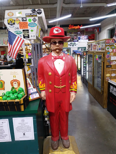 Liquor Store «Sweetwater Package Store», reviews and photos, 3900 Peachtree Industrial Blvd, Duluth, GA 30096, USA