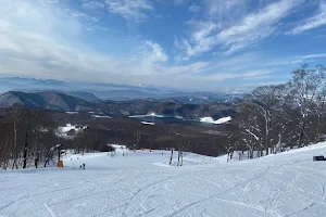 Tambara Ski Park image