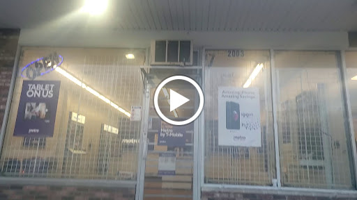 A Wireless Cell Phone Store, 2003 W Galbraith Rd, Cincinnati, OH 45239, USA, 