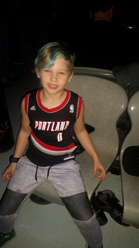 Bowling Alley «Mt Hood Lanes», reviews and photos, 2311 E Powell Blvd, Gresham, OR 97080, USA