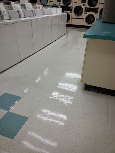 Laundromat «Clean N Brite Coin Laundry», reviews and photos, 3175 Azalea Garden Rd, Norfolk, VA 23513, USA