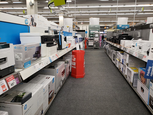 Office Supply Store «Staples», reviews and photos, 2950 Belcrest Center Dr, Hyattsville, MD 20782, USA