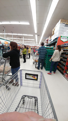 Shopping Mall «The Eureka Mall», reviews and photos, 800 W Harris St, Eureka, CA 95501, USA