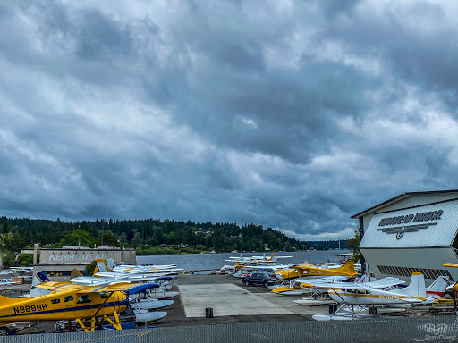 Flying schools Seattle