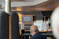 Atmosphère du Restaurant français Café de la Paix à Rochefort - n°5