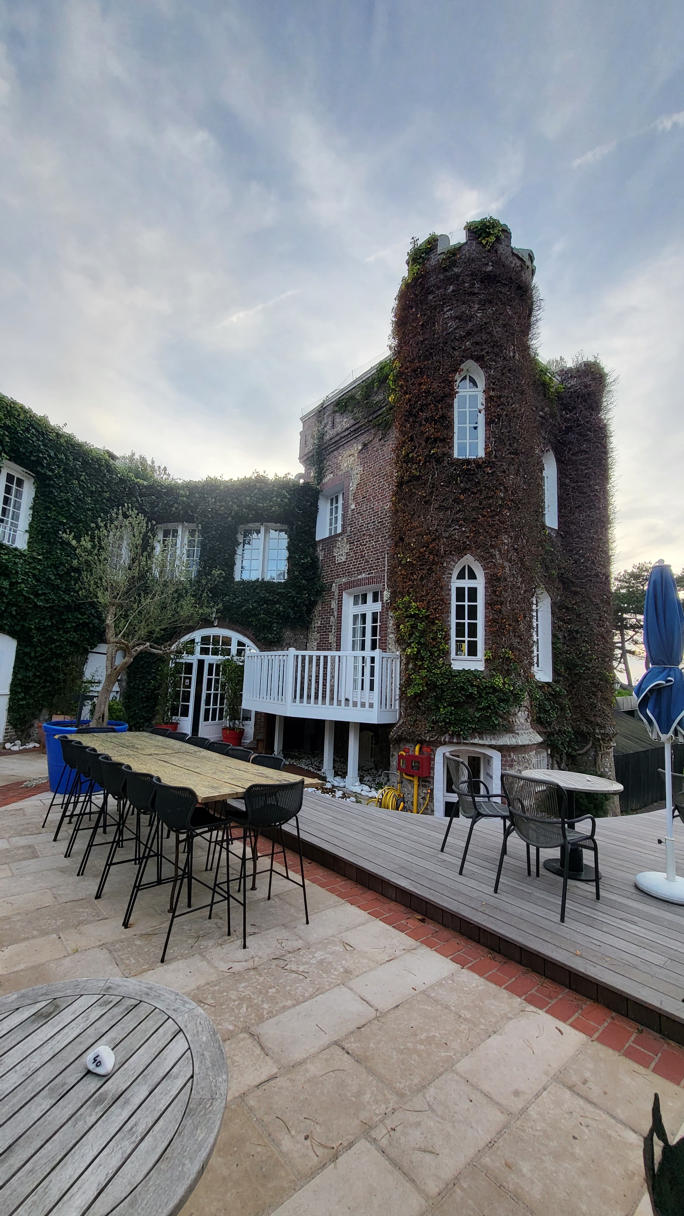 Photo n° 9 de l'avis de Dublin.r fait le 22/10/2023 à 11:28