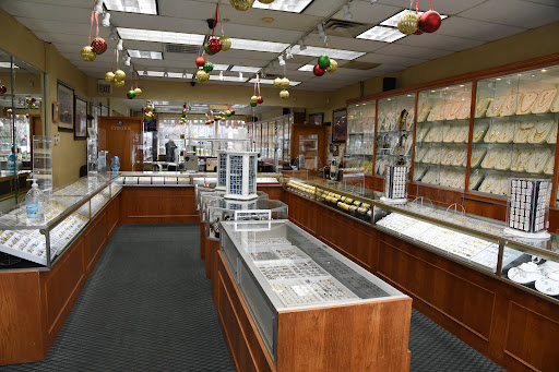 Jeweler «Arabic Jewelry Chicago from Baladna Jewelry», reviews and photos, 4831 N Kedzie Ave, Chicago, IL 60625, USA