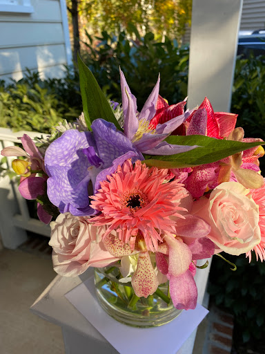 Florist «Ultra Violet Flowers», reviews and photos, 1218 31st St NW, Washington, DC 20007, USA