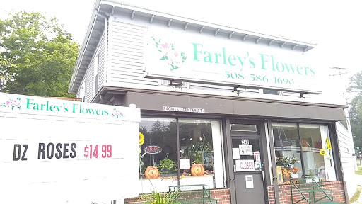 Florist «Farley Flowers Hillside Gardens», reviews and photos, 240 W Center St, West Bridgewater, MA 02379, USA