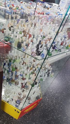 Tobacco Shop «Wild Side Smoke Shop», reviews and photos, 776 Thousand Oaks Blvd, Thousand Oaks, CA 91360, USA