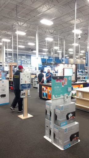 Electronics Store «Best Buy», reviews and photos, 96 Rothrock Rd, Akron, OH 44321, USA