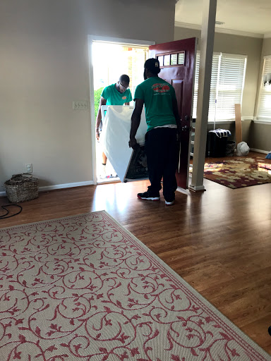 Moving Company «College Hunks Hauling Junk and Moving», reviews and photos, 4904 Rutherford Rd #101, Virginia Beach, VA 23455, USA