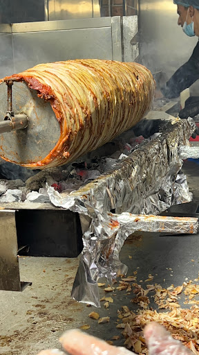 شاورمتي على الجمر فرع٢ حى البوادى