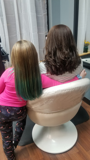 Hair Salon «Snipp It the Salon», reviews and photos, 1015 3rd St Suite A, Columbus, IN 47201, USA