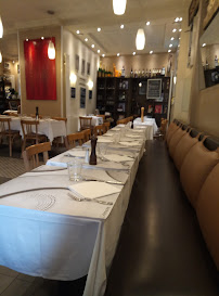 Atmosphère du Restaurant L'ANNEXE - TROUVILLE à Trouville-sur-Mer - n°13