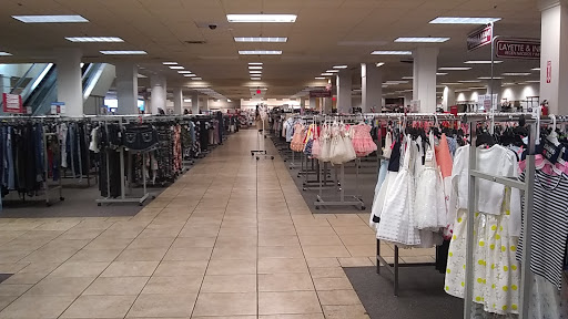 Clothing Store «Burlington Coat Factory», reviews and photos, 3662 W Camp Wisdom Rd, Dallas, TX 75237, USA